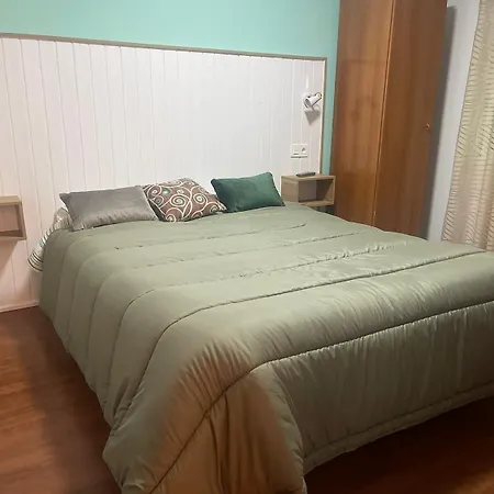 Julio Cesar Gasthuis La Virgen del Camino