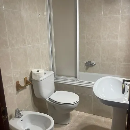 Julio Cesar 3* La Virgen del Camino